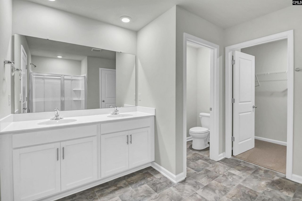 638 Glacier Road Photo 30