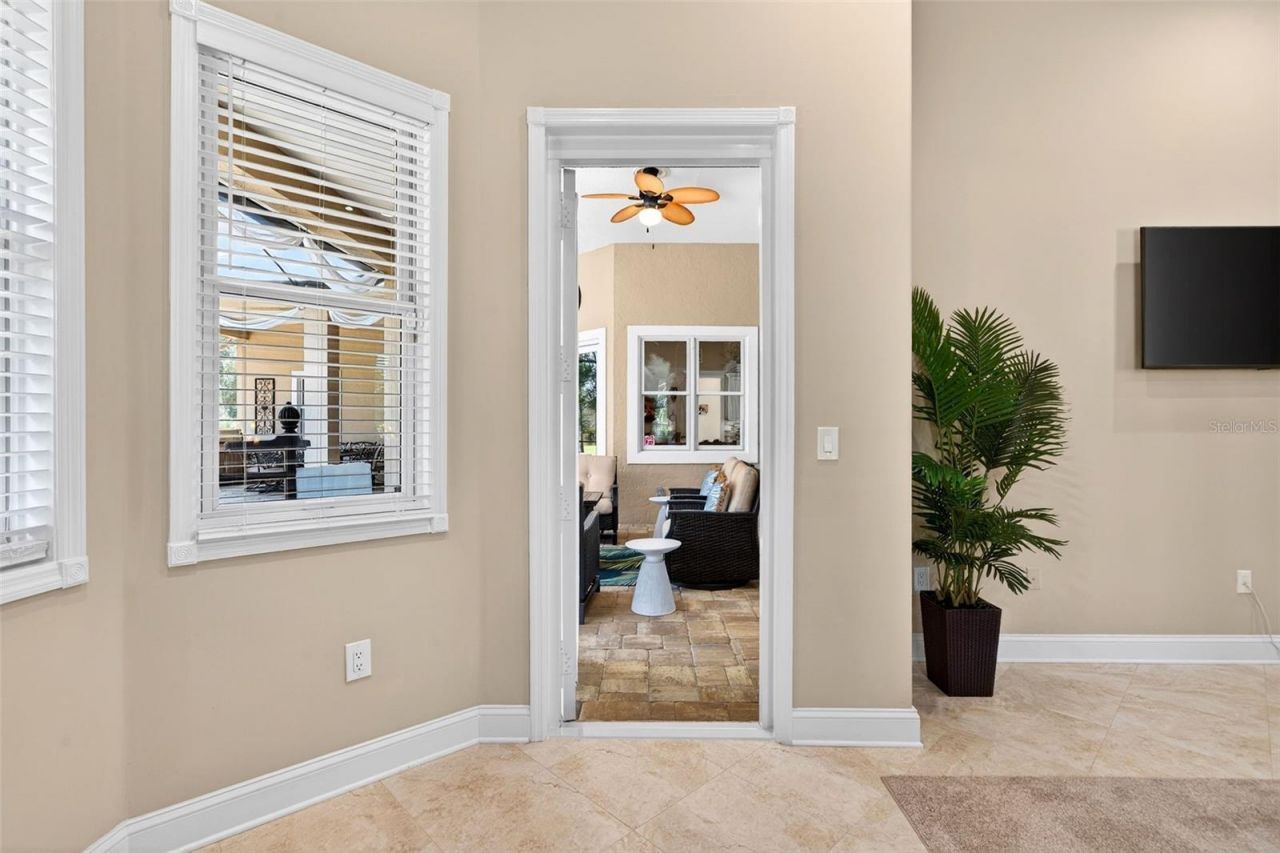 6677 Mandarin Road, Sarasota, FL 34238 Photo