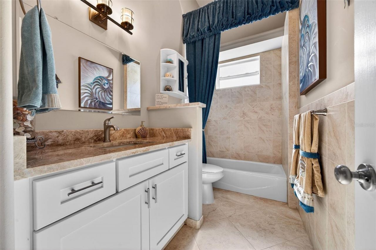 6677 Mandarin Road, Sarasota, FL 34238 Photo