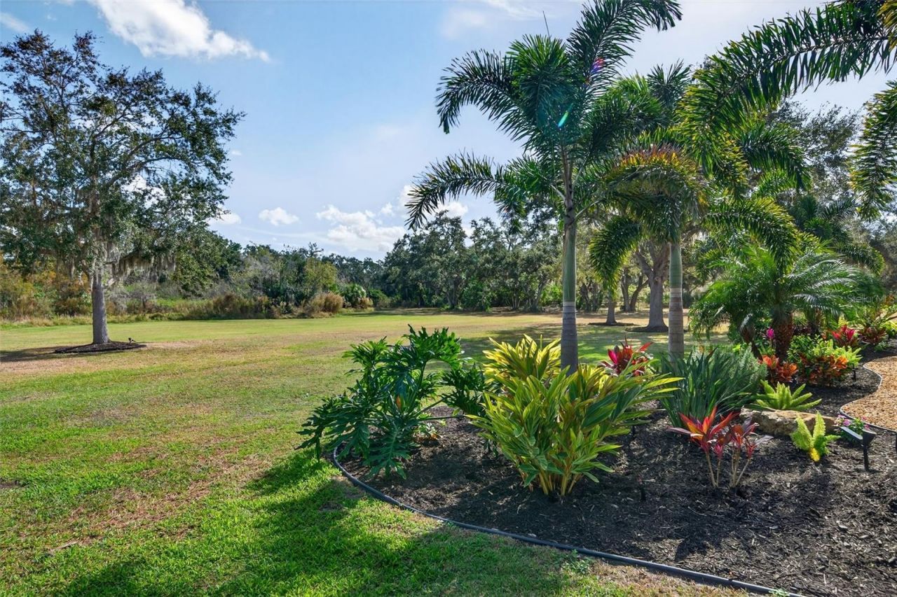 6677 Mandarin Road, Sarasota, FL 34238 Photo