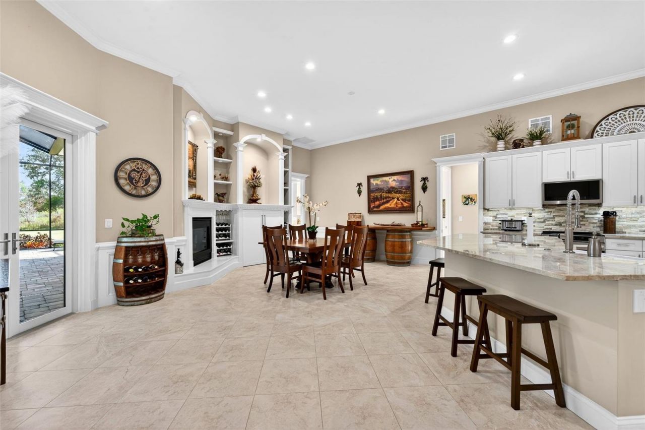 6677 Mandarin Road, Sarasota, FL 34238 Photo