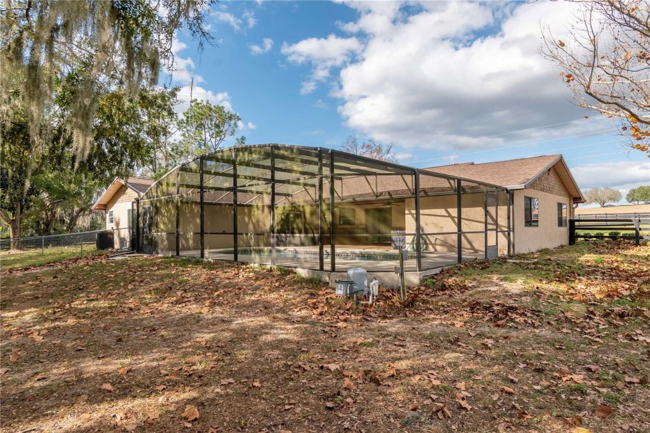 2902 Marion County Road, Weirsdale, FL 32195 Photo