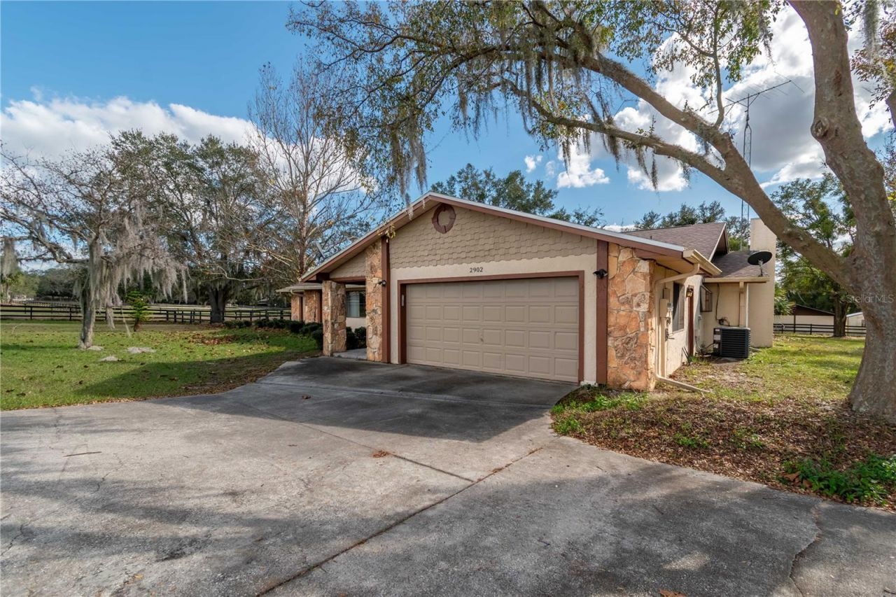 2902 Marion County Road, Weirsdale, FL 32195 Photo