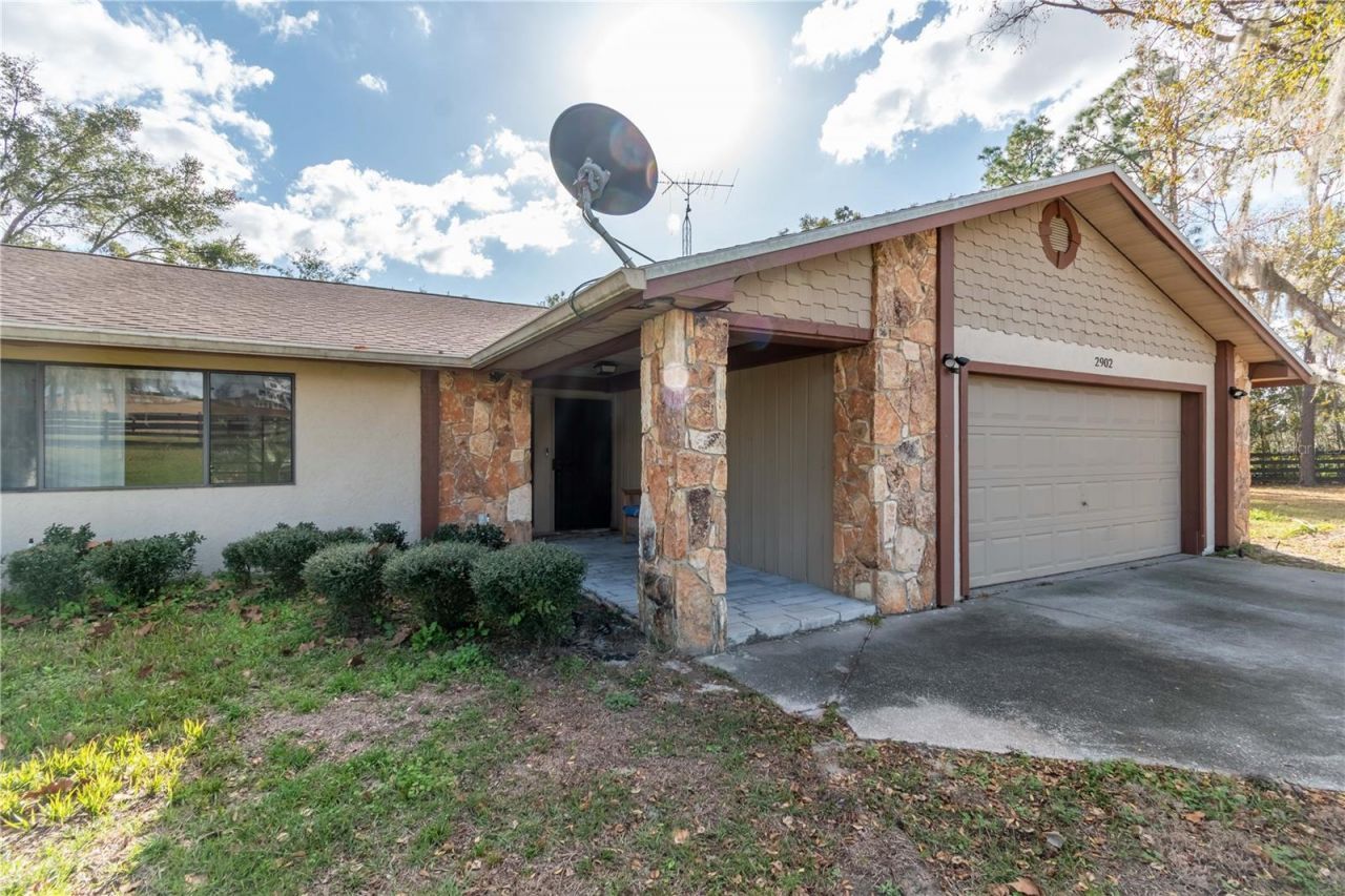 2902 Marion County Road, Weirsdale, FL 32195 Photo