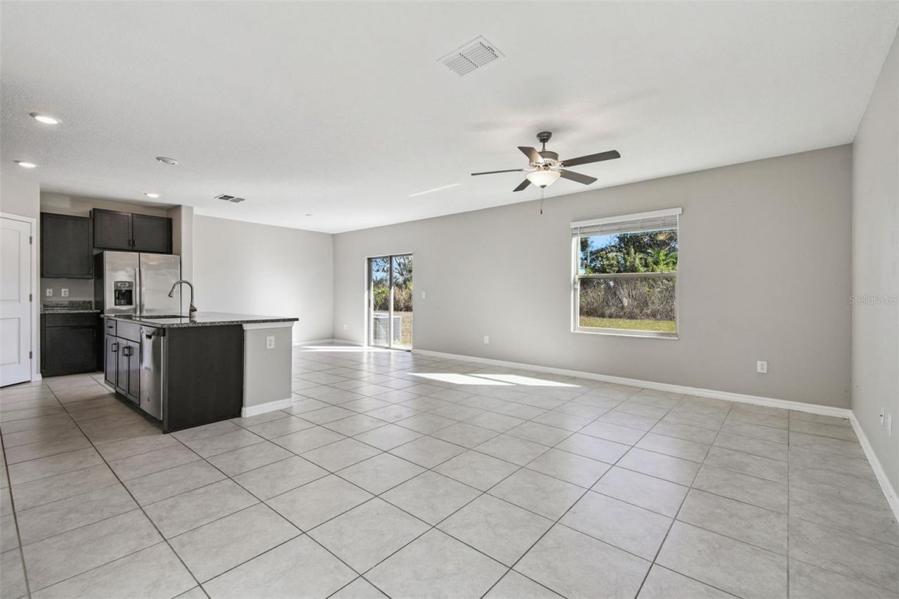 5157 White Chicory Drive, Apollo Beach, FL 33572 Photo