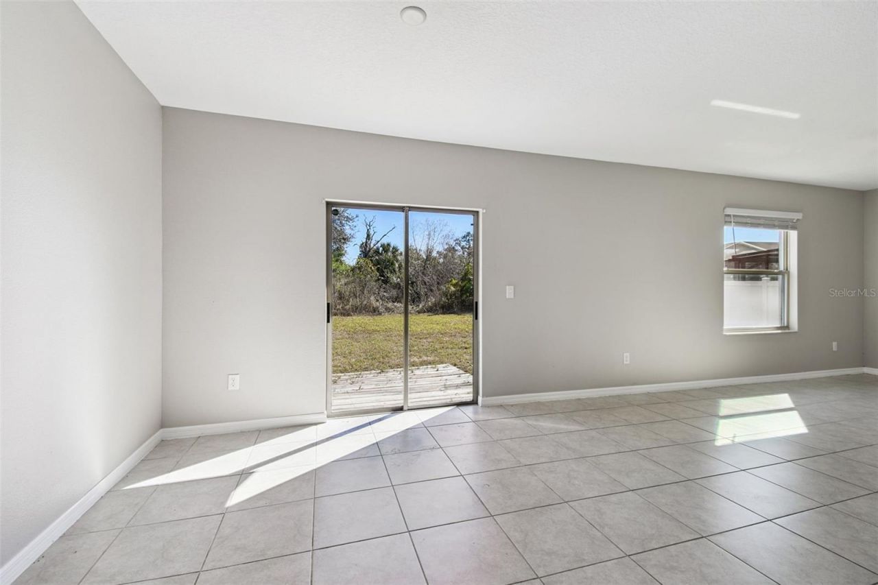 5157 White Chicory Drive, Apollo Beach, FL 33572 Photo