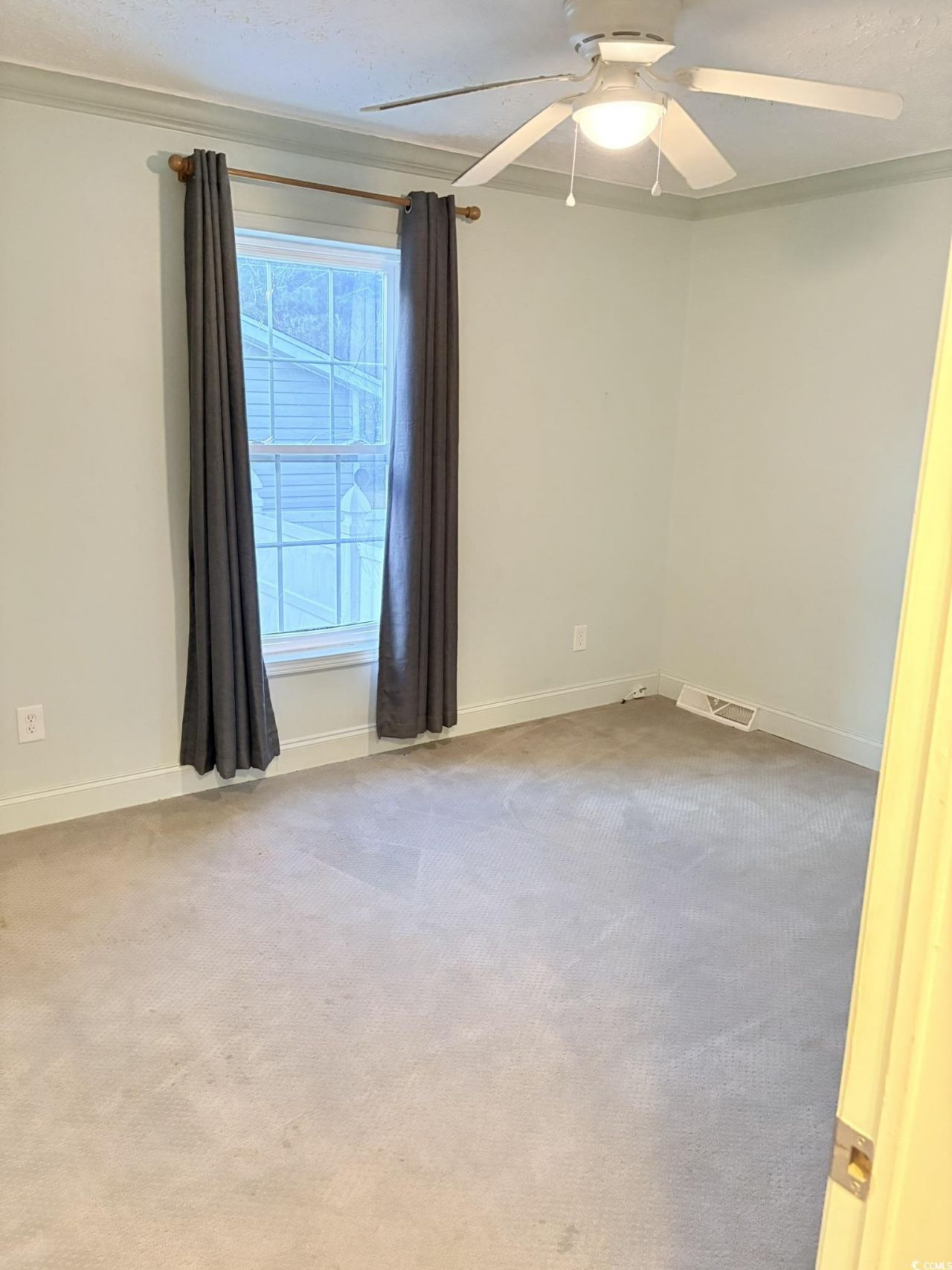 2404 Farmwood Circle Photo 18