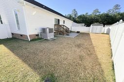 2404 Farmwood Circle photo 4