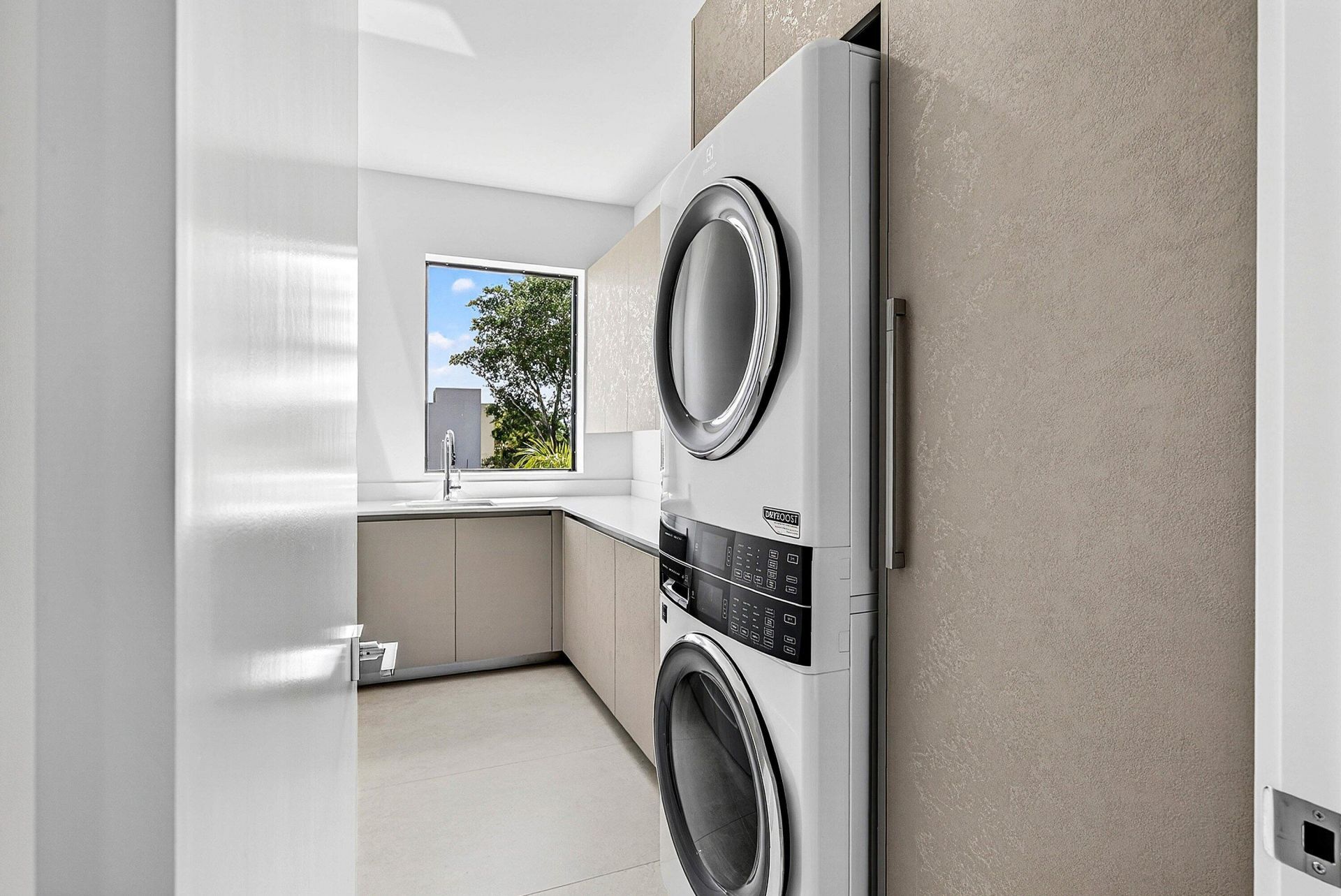 213 NE 9th Street, Delray Beach, FL 33444 Photo