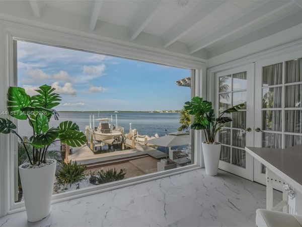 16 North Dr, Key Largo, FL 33037