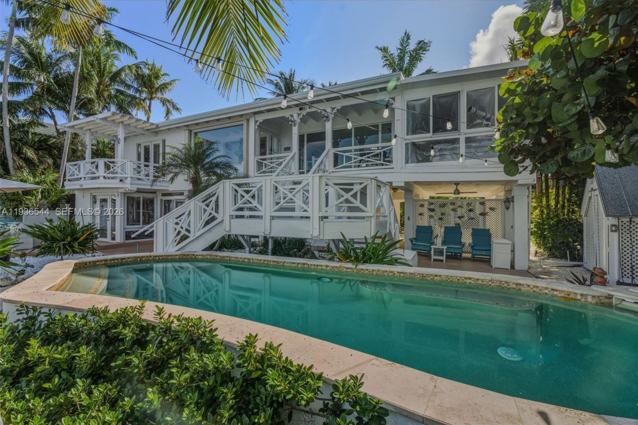 16 North Dr, Key Largo, FL 33037 Photo