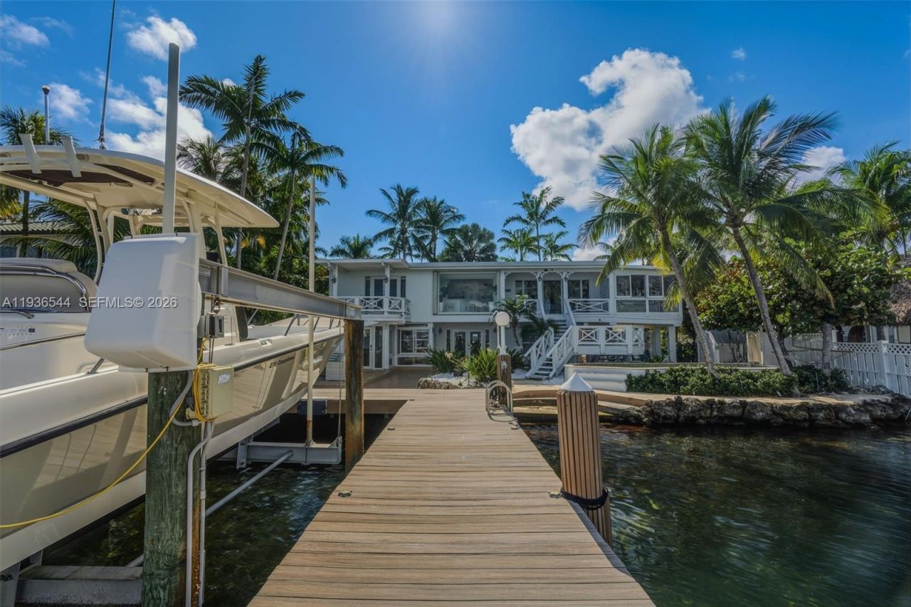 16 North Dr, Key Largo, FL 33037 Photo