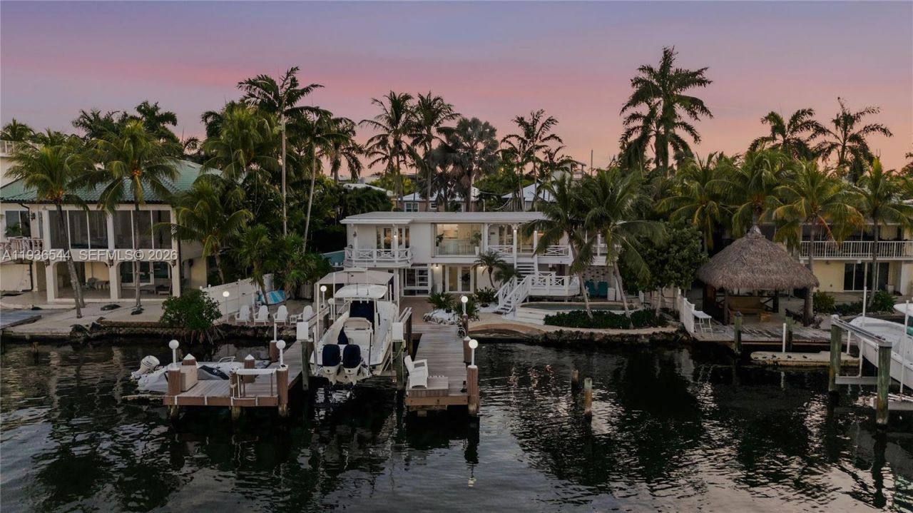 16 North Dr, Key Largo, FL 33037 Photo