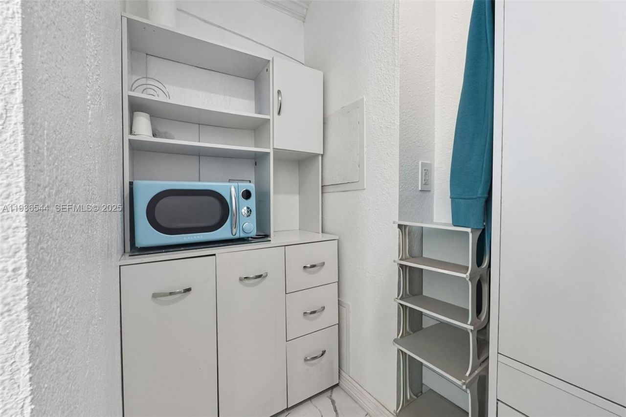 16 North Dr , Key Largo, FL 33037 Photo