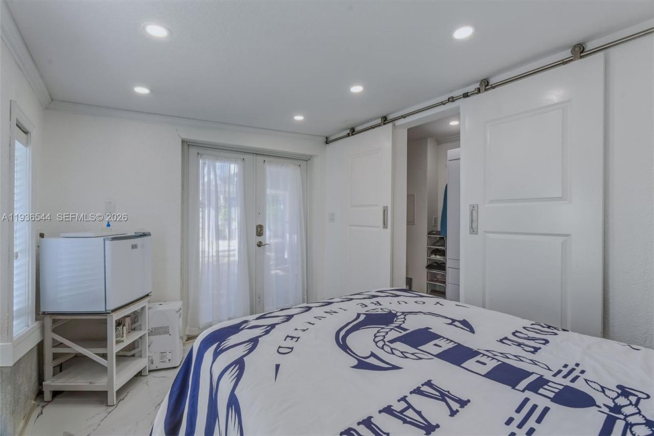 16 North Dr, Key Largo, FL 33037 Photo