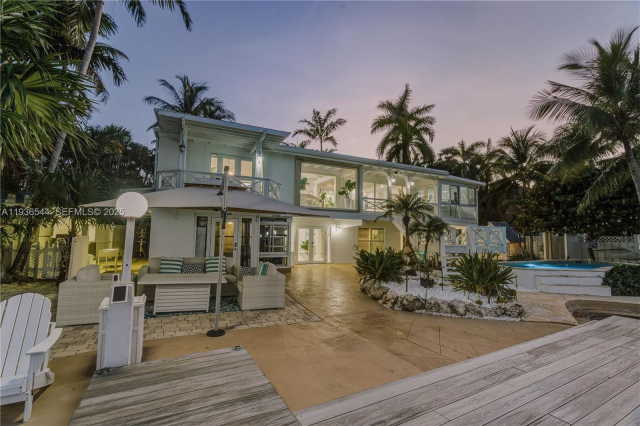 16 North Dr , Key Largo, FL 33037 Photo