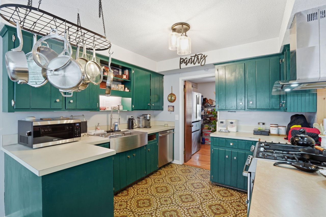 210 Pointer Drive Photo 6