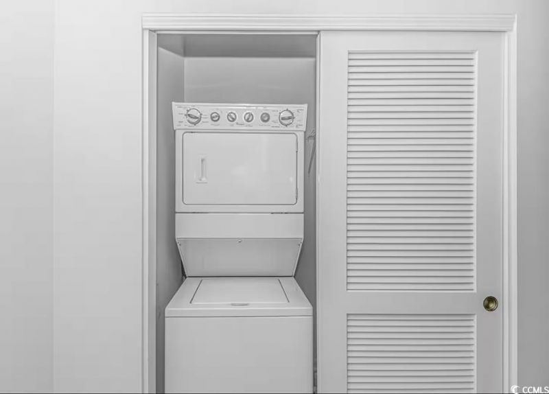 6253 Catalina Dr. Photo 13