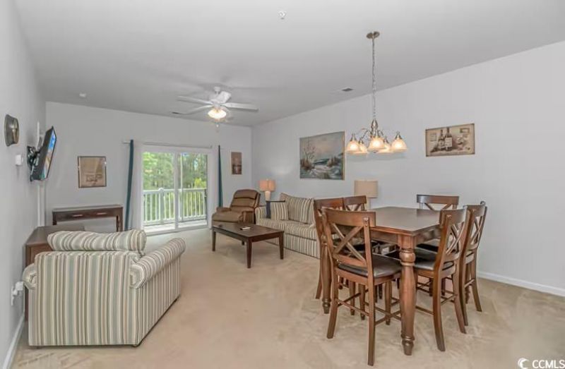 6253 Catalina Dr. Photo 4