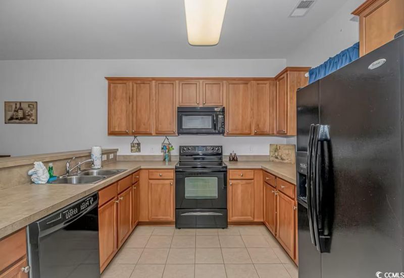 6253 Catalina Dr. Photo 7