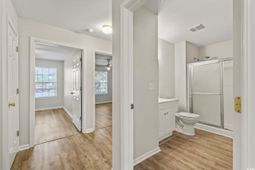 1192 River Oaks Dr. photo 4