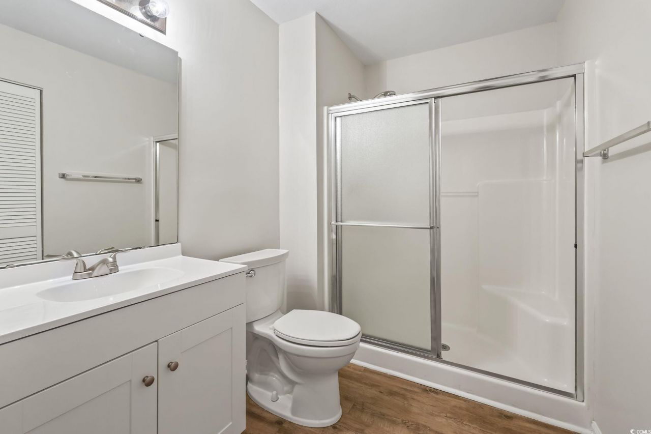 1192 River Oaks Dr. Photo 3