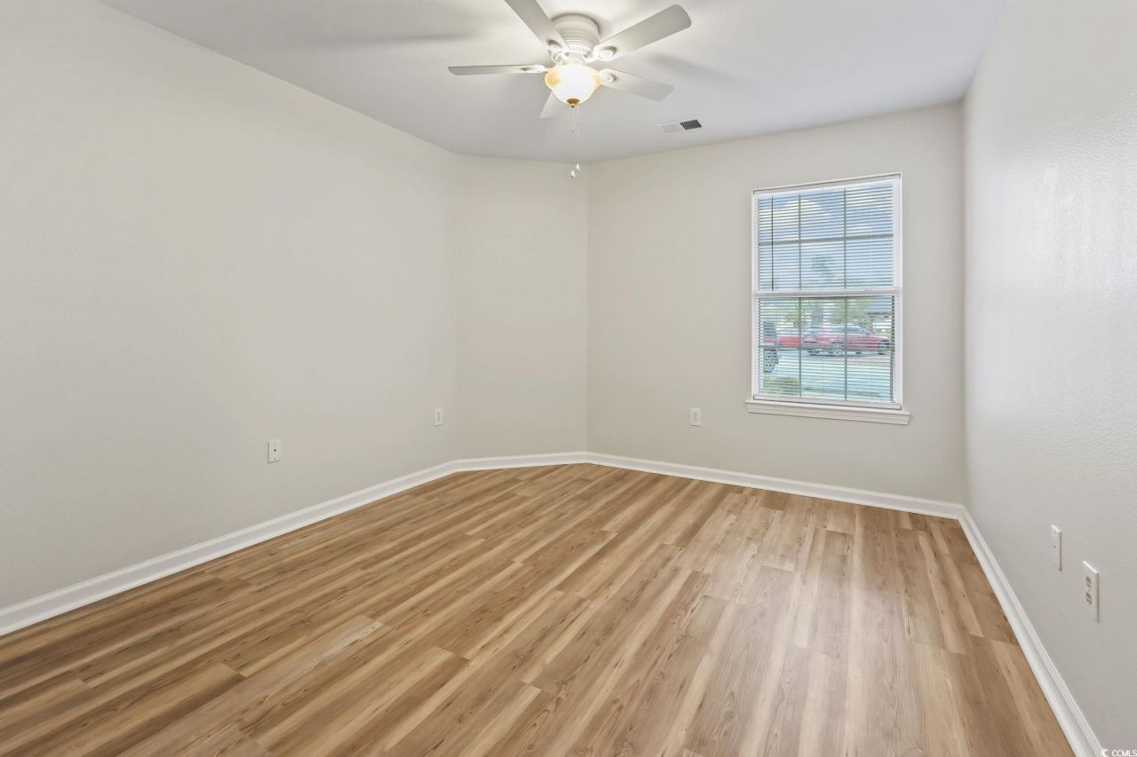 1192 River Oaks Dr. Photo 5