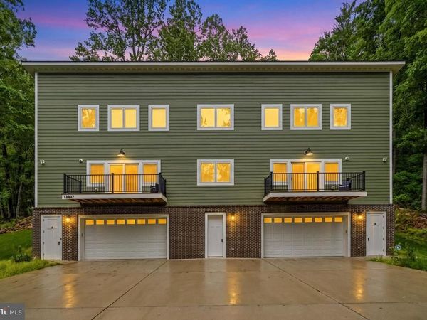 13537 HANGING ROCK LANE, LOVETTSVILLE, VA 20180