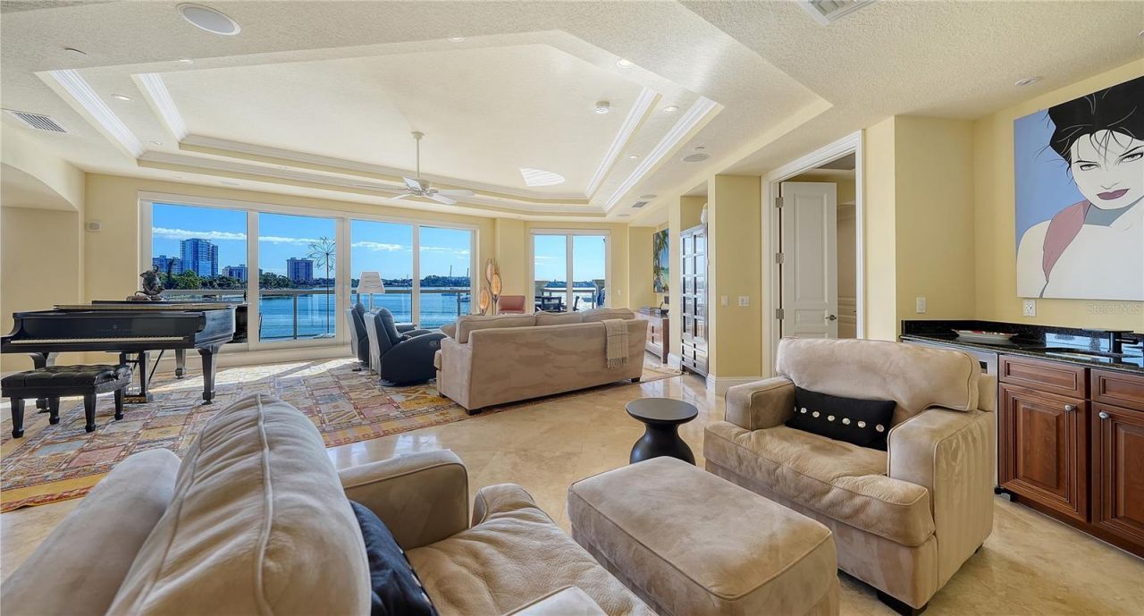 464 Golden Gate Point, Unit 304, Sarasota, FL 34236 Photo