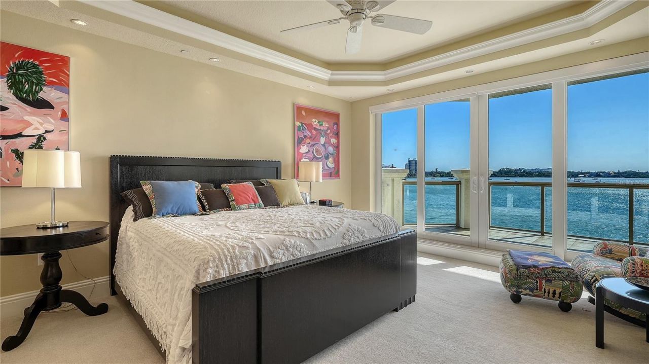 464 Golden Gate Point, Unit 304, Sarasota, FL 34236 Photo