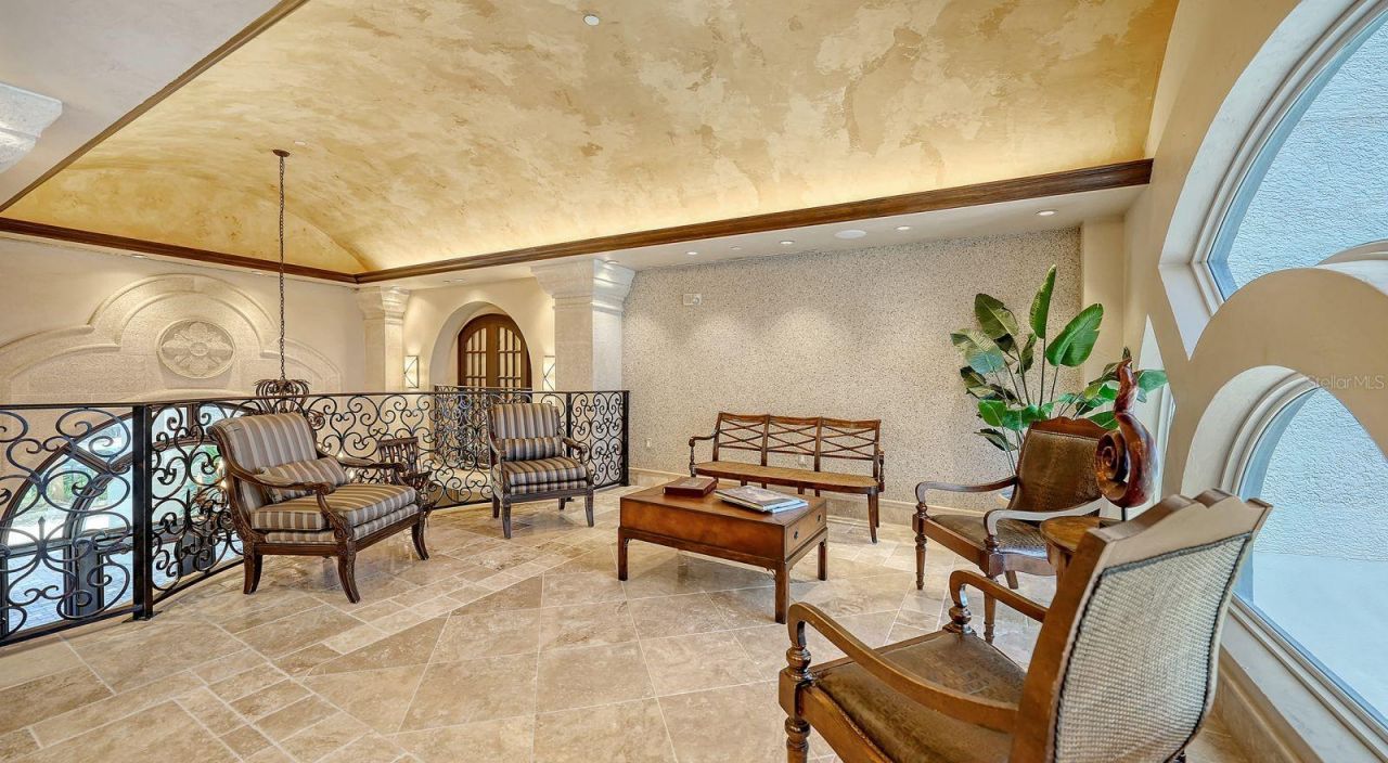 464 Golden Gate Point, Unit 304, Sarasota, FL 34236 Photo