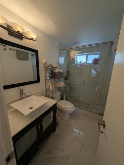 3209 S Ocean Drive, Unit 4E, Hallandale Beach, FL 33009 Photo