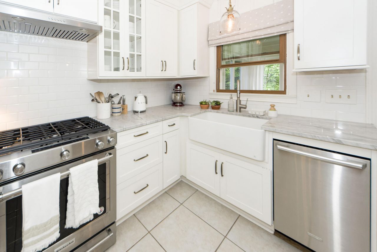 117 Pine Grove Avenue Photo 13