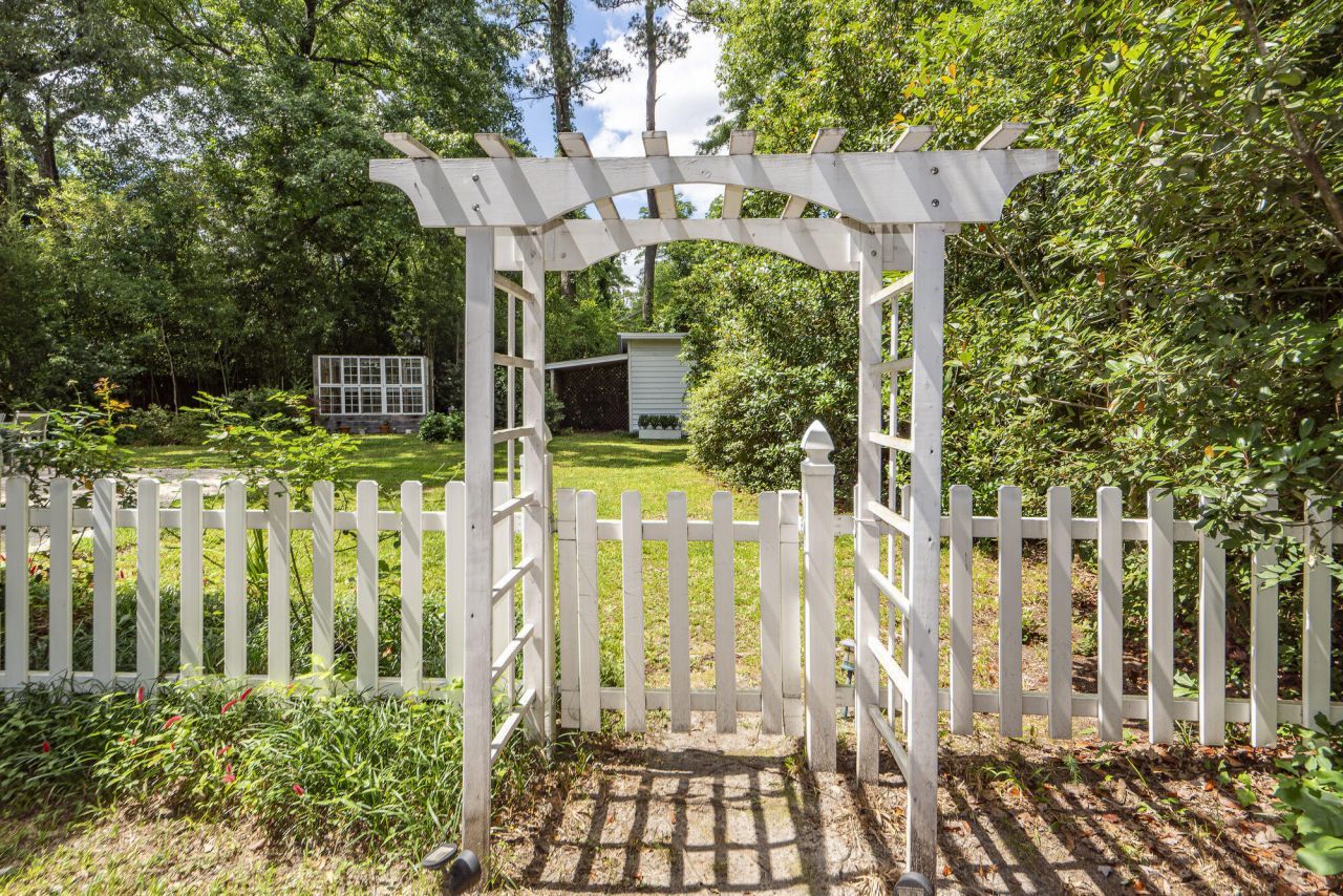 117 Pine Grove Avenue Photo 41