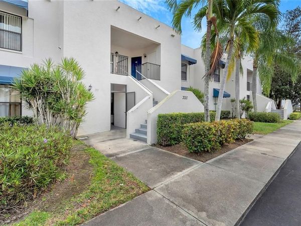 3311 Europa DR, Unit 324, NAPLES, FL 34105