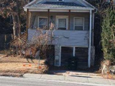 1940 S 13 Street, Omaha, NE 68108