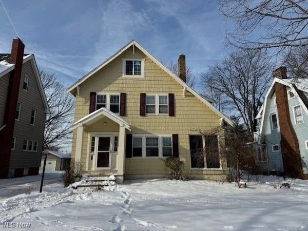 888 Roanoke Road, Cleveland, OH 44121