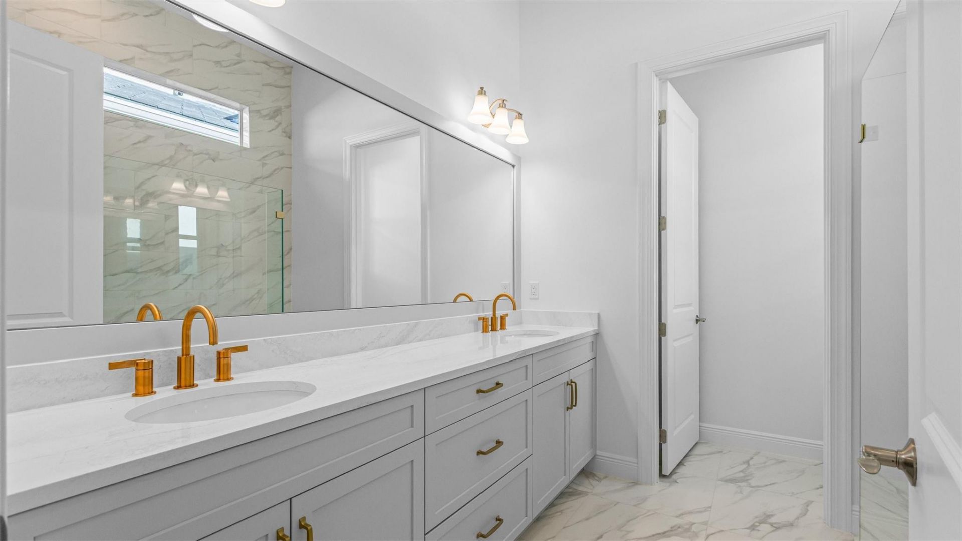 112 SE Via Tirso, Port Saint Lucie, FL 34952 Photo