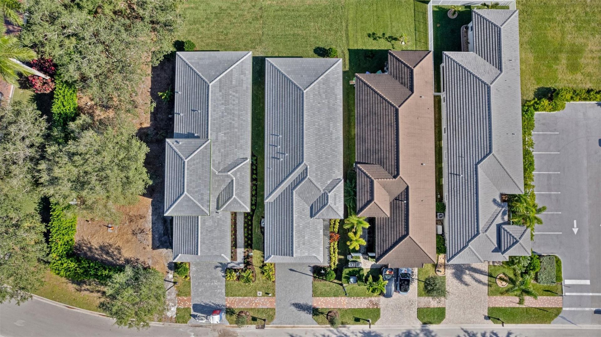 112 SE Via Tirso, Port Saint Lucie, FL 34952 Photo