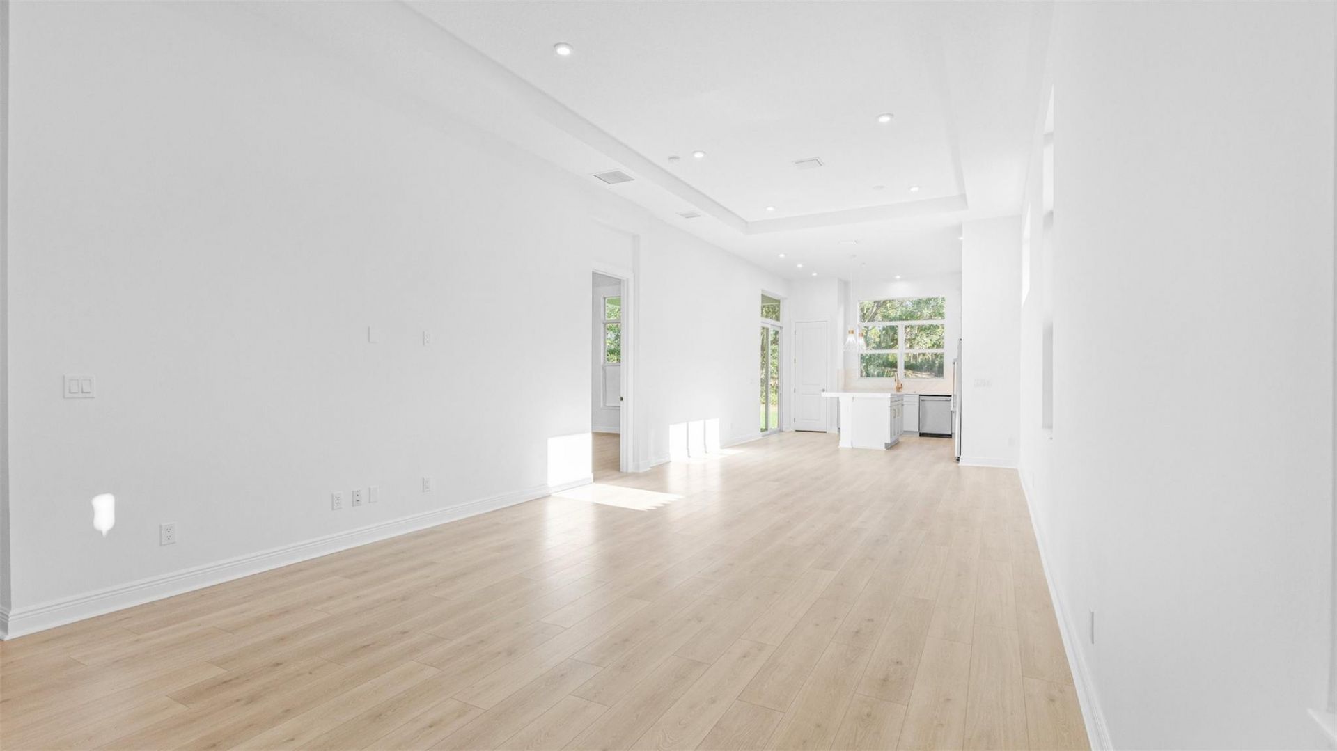 112 SE Via Tirso, Port Saint Lucie, FL 34952 Photo