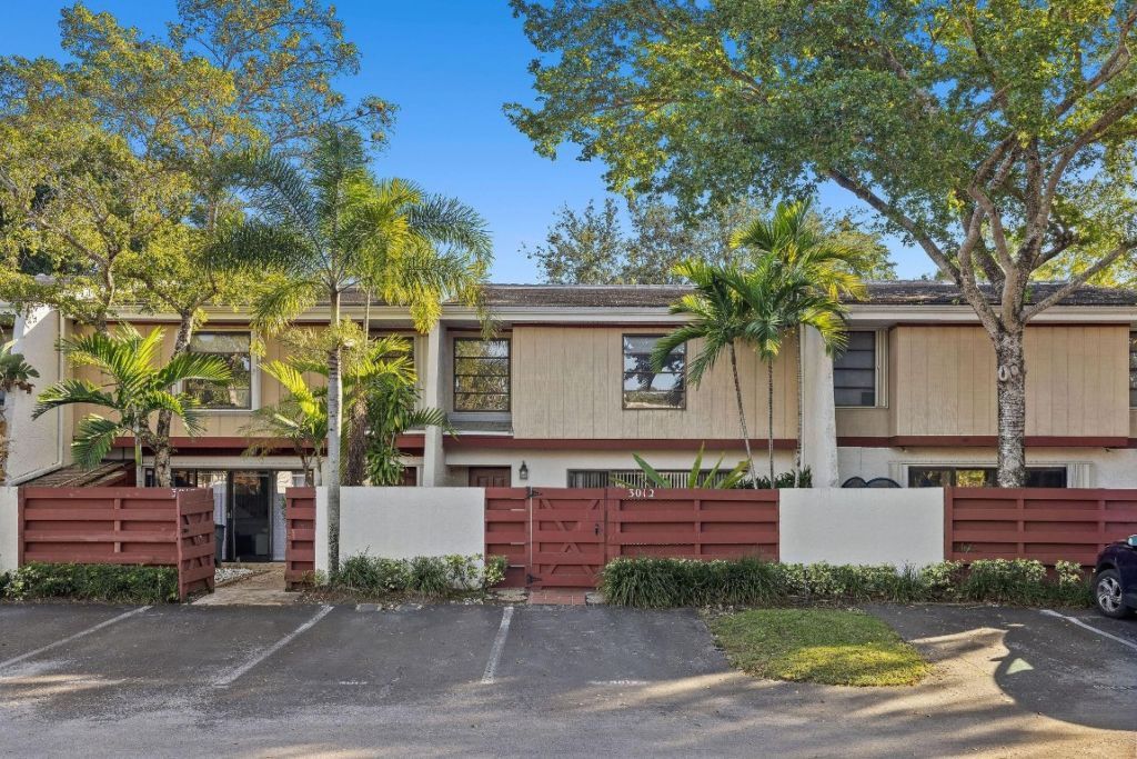 3012 Willow Lane, Hollywood, FL 33021 Photo