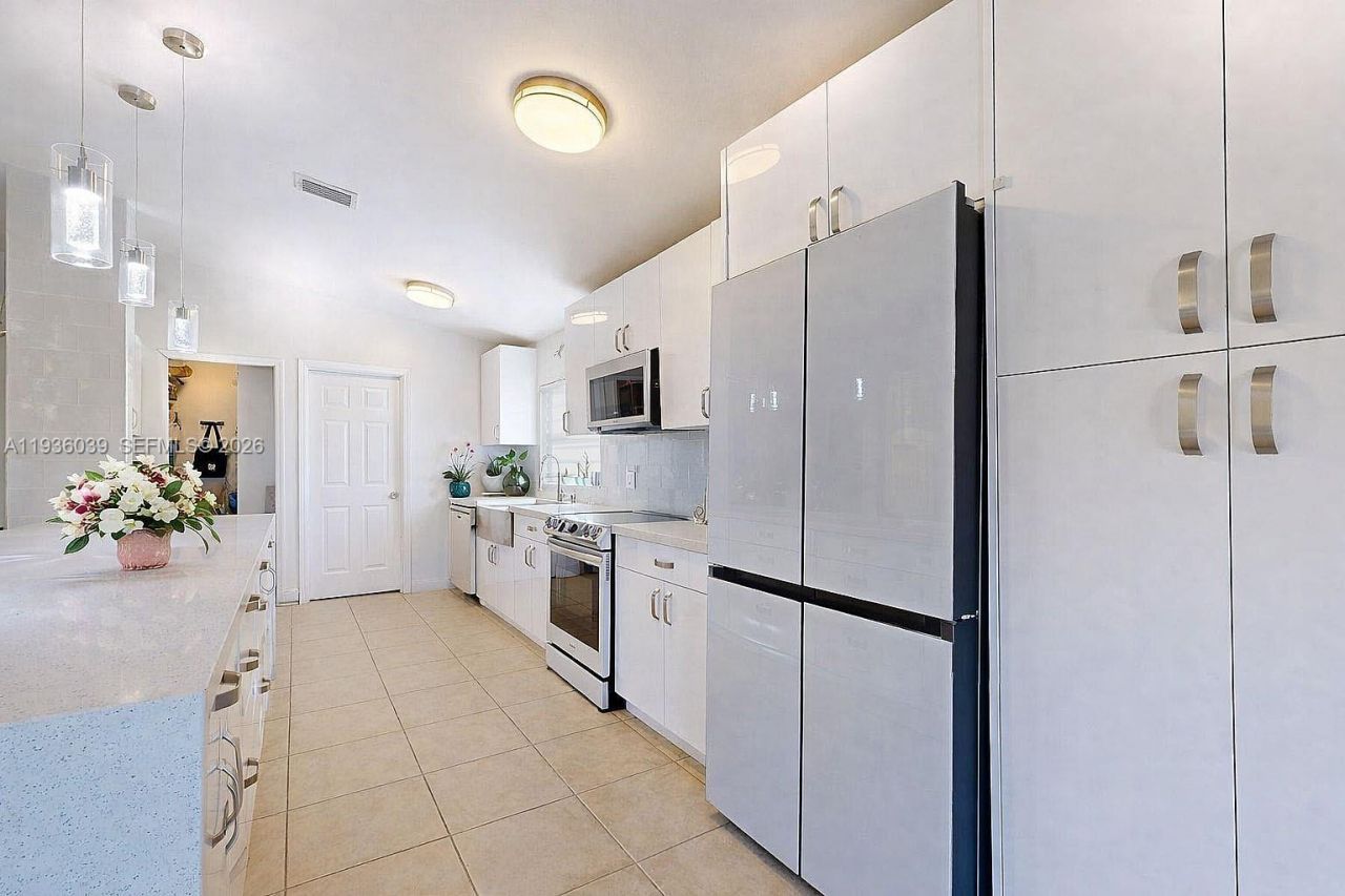 2625 SE 40th Ave, Naples, FL 34117 Photo