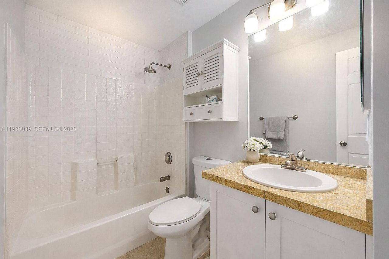 2625 SE 40th Ave, Naples, FL 34117 Photo