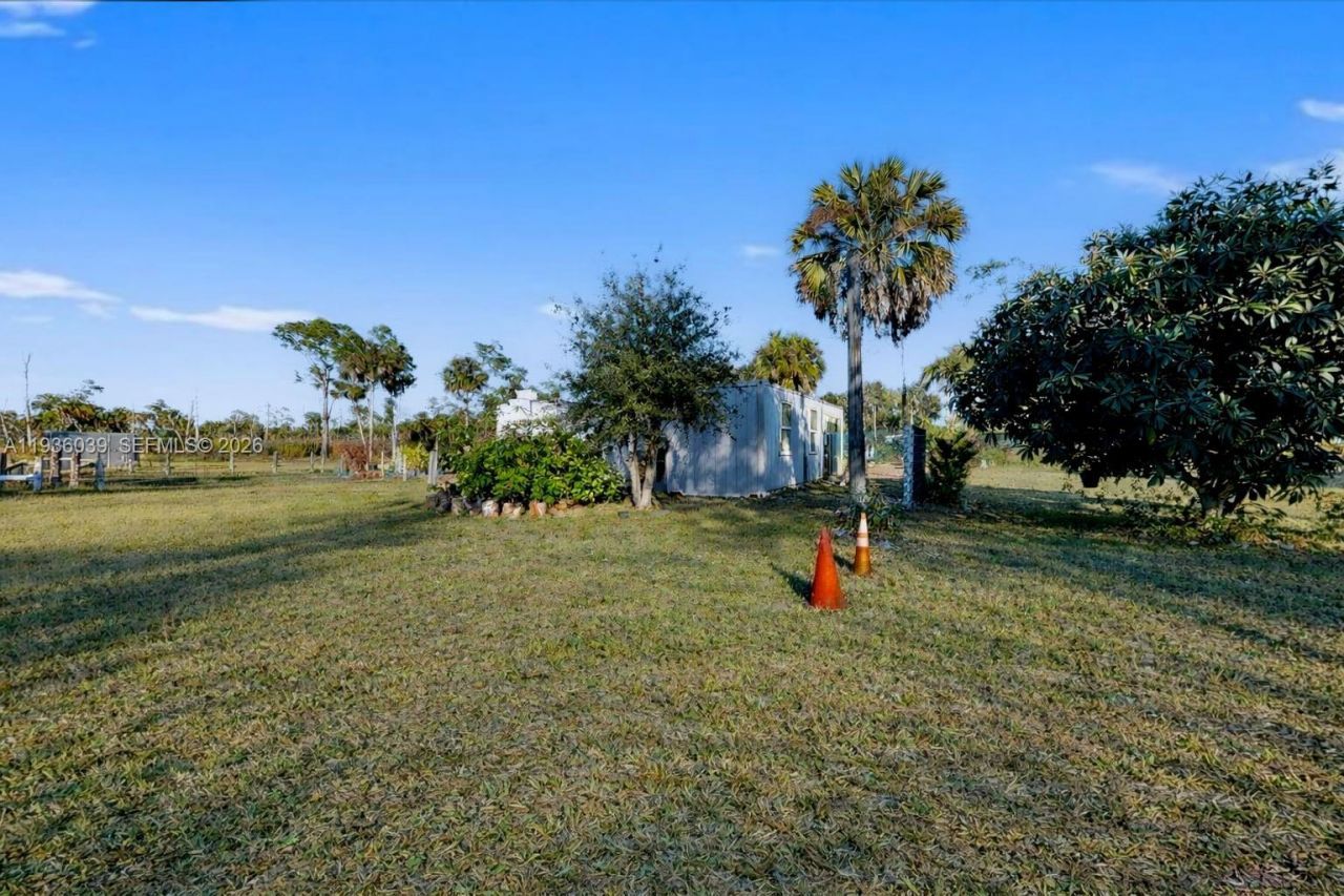 2625 SE 40th Ave, Naples, FL 34117 Photo
