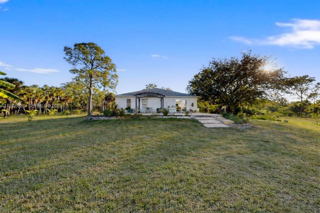 2625 SE 40th Ave, Naples, FL 34117 Photo