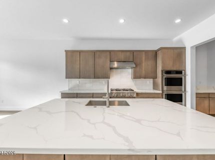 2400 Arrowroot Way, Unit Cinnamon 8, Sparks, NV 89441 Photo