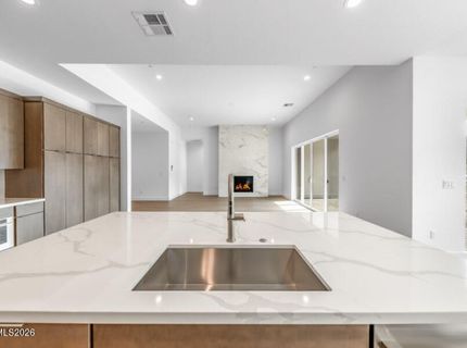 2400 Arrowroot Way, Unit Cinnamon 8, Sparks, NV 89441 Photo