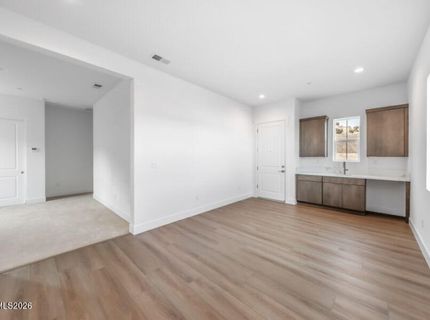 2400 Arrowroot Way, Unit Cinnamon 8, Sparks, NV 89441 Photo