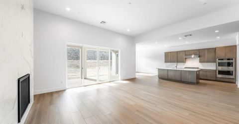 2400 Arrowroot Way, Unit Cinnamon 8, Sparks, NV 89441 Photo