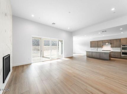 2400 Arrowroot Way, Unit Cinnamon 8, Sparks, NV 89441 Photo